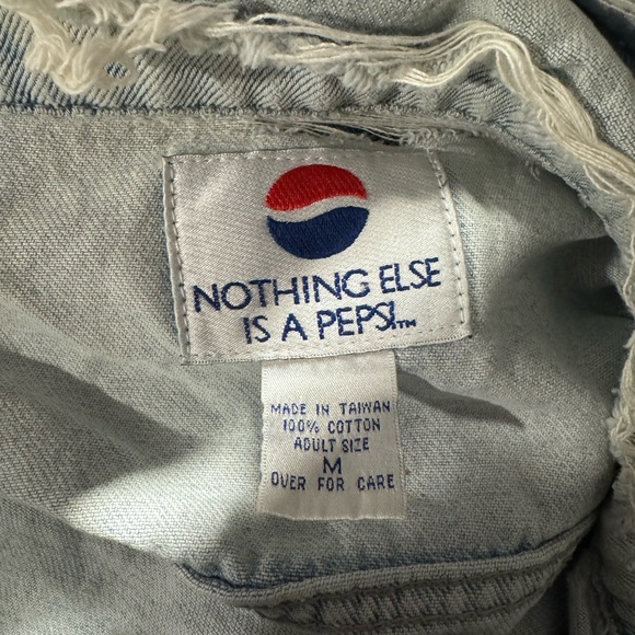 Vintage 1990’s Pepsi Light Blue Jacket - Picture 4 of 5